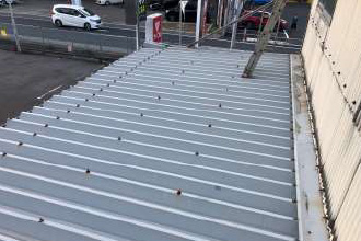 奈良県大和高田市にある、髙雅建装。塗装工事一式、下地工事、防水工事、シーリング工事など、深い技術で施工を行っています。